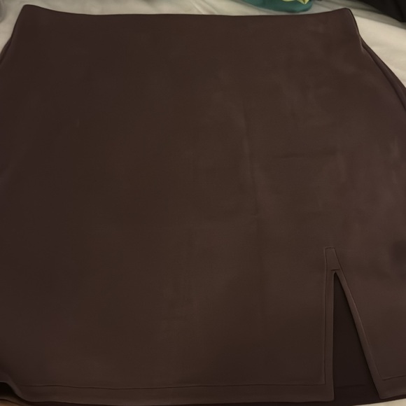 NWT Lululemon Softstreme High Rise Mini Skirt - Picture 5 of 6